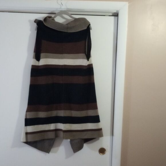 🆕🥼Cowlneck Reversible Multicolored Buttoned Shawl Wrap - Picture 2 of 9